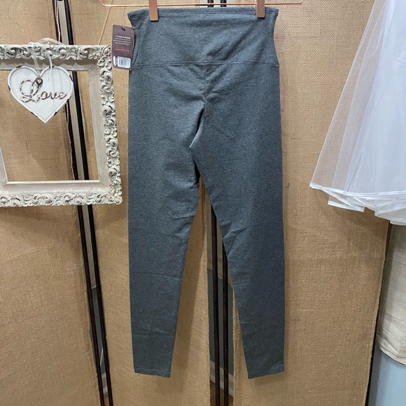 Yummie Tummie Leggings - Picture 6 of 9